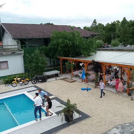 Bed & Breakfast Turulpanzio&gombeach