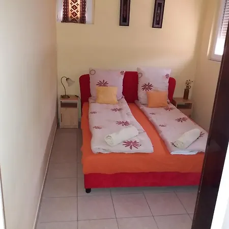 Bed & Breakfast Turulpanzio&gombeach Baja